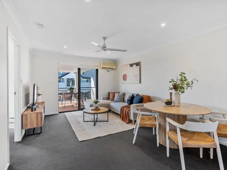 Main view of Homely unit listing, 16/14 Taunton Street, Annerley QLD 4103