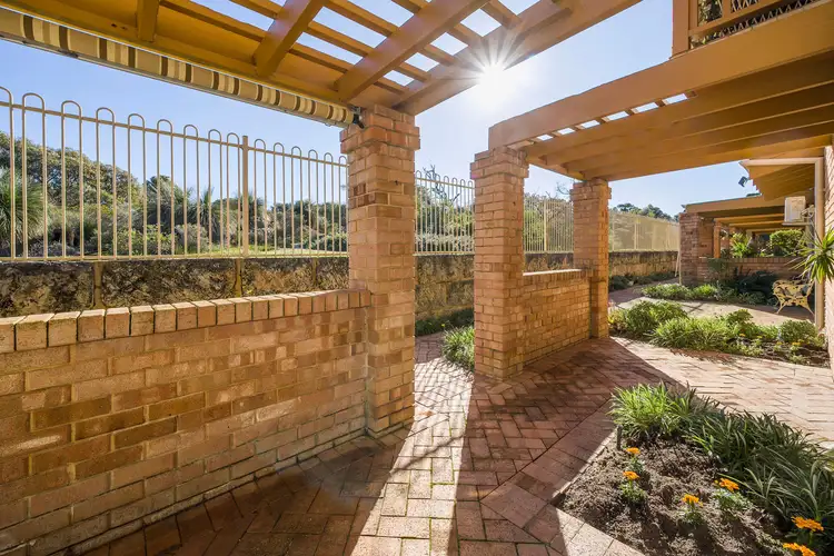 117/7 Harman Road, Sorrento WA 6020