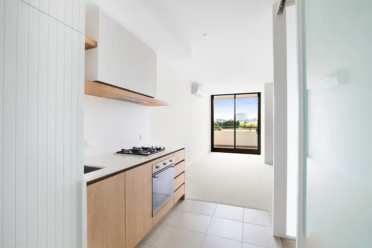 245/11 Bond Street, Caulfield North VIC 3161
