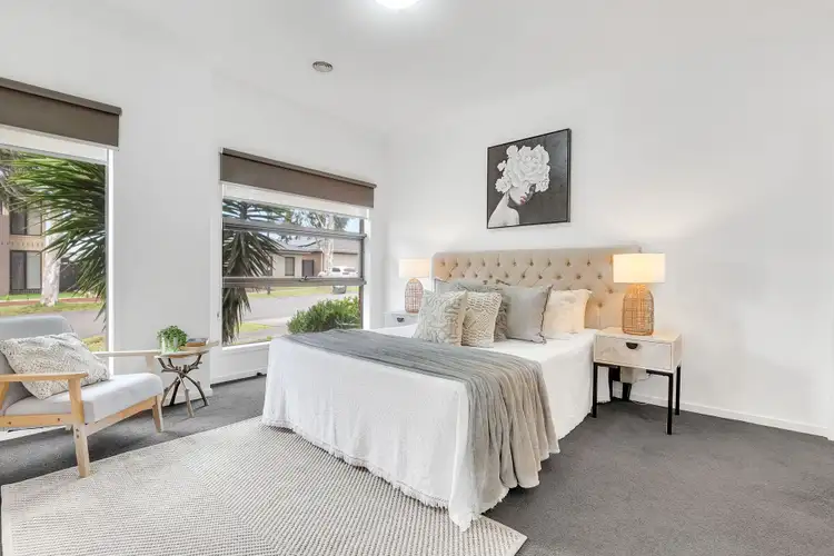 Second view of Homely house listing, 38 Baronial Way, Craigieburn VIC 3064