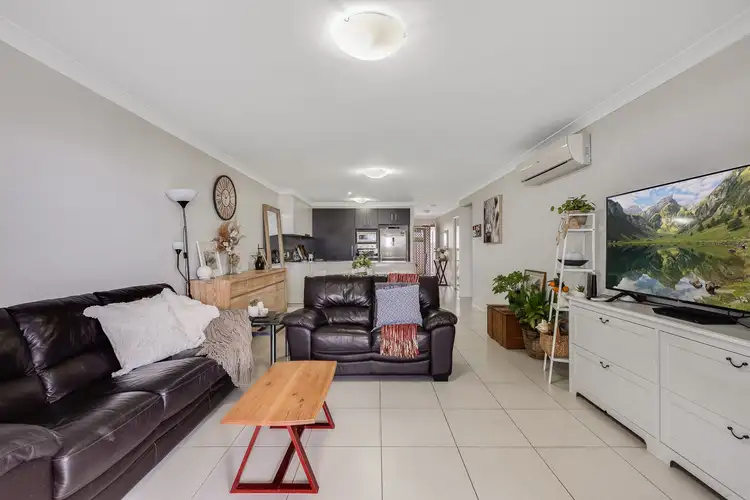 Sixth view of Homely unit listing, 2/30 Sweeney Street, Kearneys Spring QLD 4350