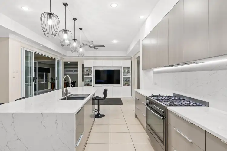 Second view of Homely house listing, 16 Drogheda Close, Underwood QLD 4119