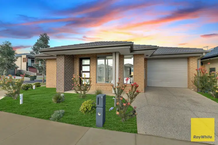 Second view of Homely house listing, 11 Isla Street, Tarneit VIC 3029