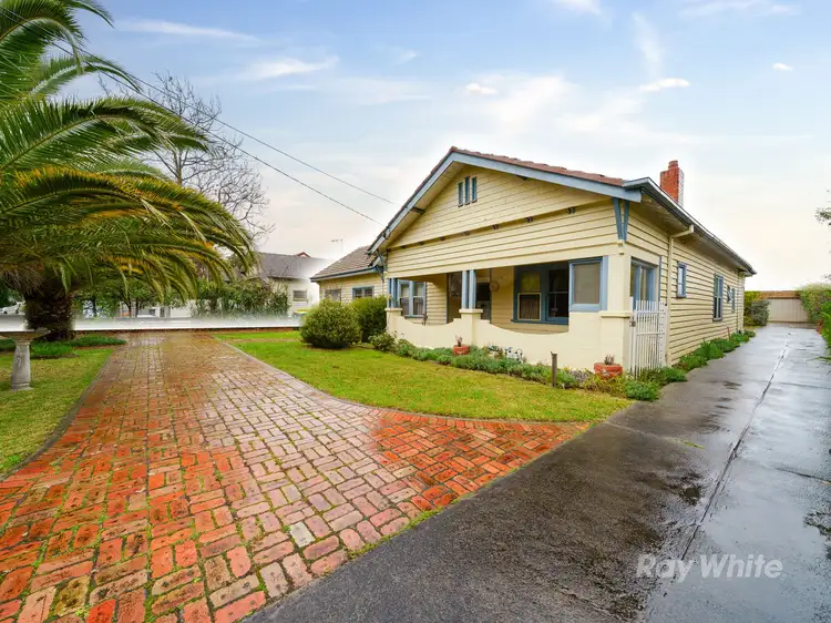 41 Moonya Road, Carnegie VIC 3163