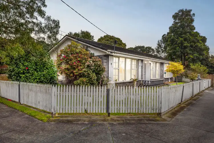 Second view of Homely house listing, 2 Barwon Avenue, Frankston VIC 3199