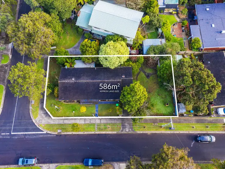 Third view of Homely house listing, 2 Barwon Avenue, Frankston VIC 3199