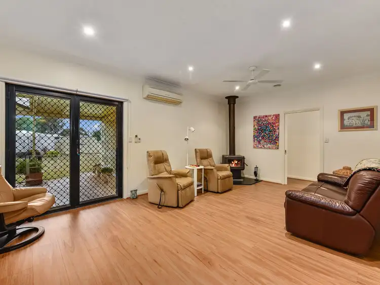 Fifth view of Homely house listing, 136 Victoria Parade, Bordertown SA 5268