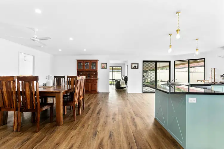 Sixth view of Homely house listing, 32 Anchorage Circuit, Point Vernon QLD 4655