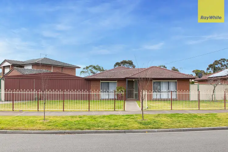Main view of Homely house listing, 4 Elfin Place, Kings Park VIC 3021