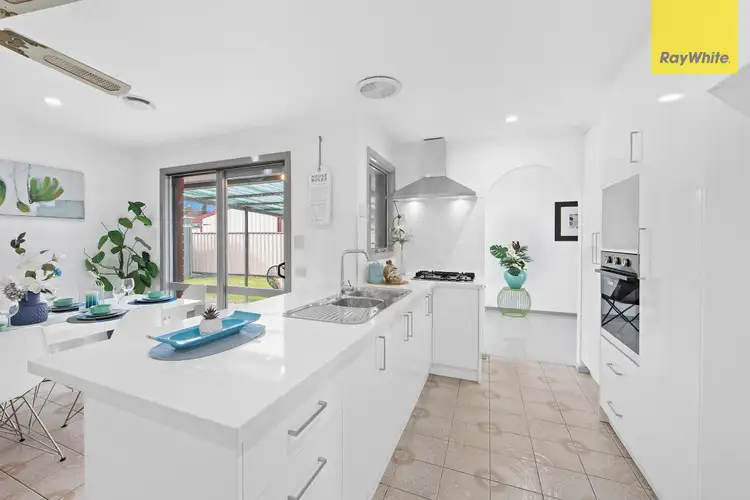 Sixth view of Homely house listing, 4 Elfin Place, Kings Park VIC 3021