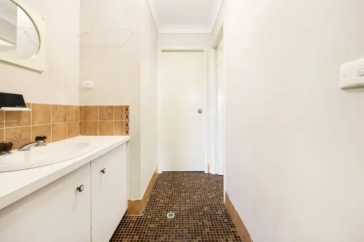 Sixth view of Homely house listing, 8 Frederick Place, Tamworth NSW 2340