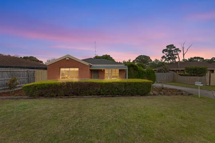 7 Rossetti Court, Pakenham VIC 3810