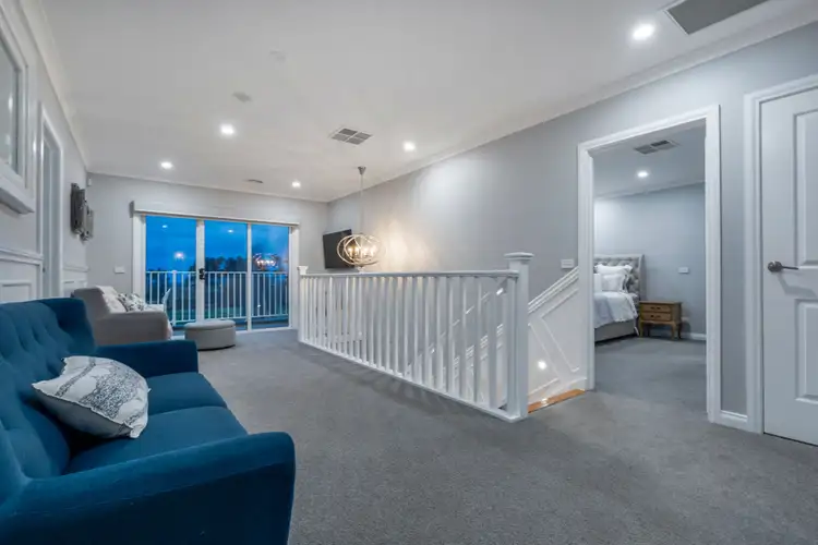 Seventh view of Homely house listing, 17 Scenery Drive, Craigieburn VIC 3064