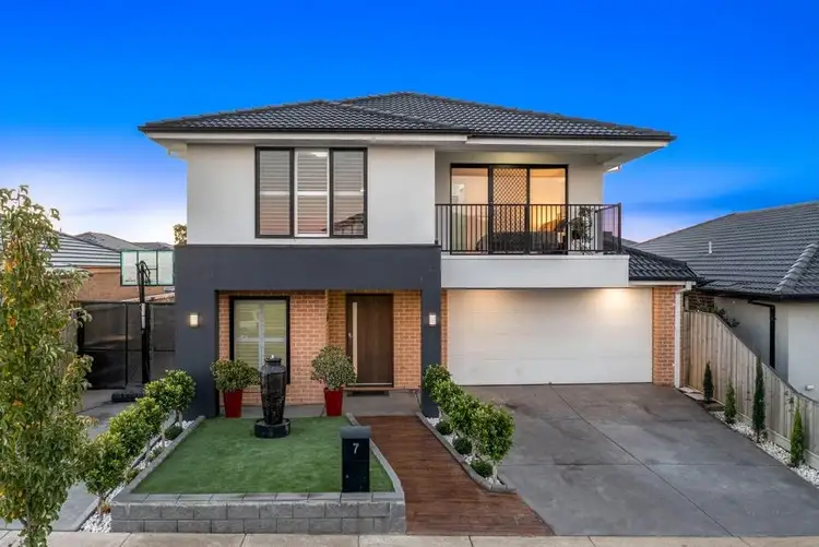 7 Heron Drive, Mickleham VIC 3064