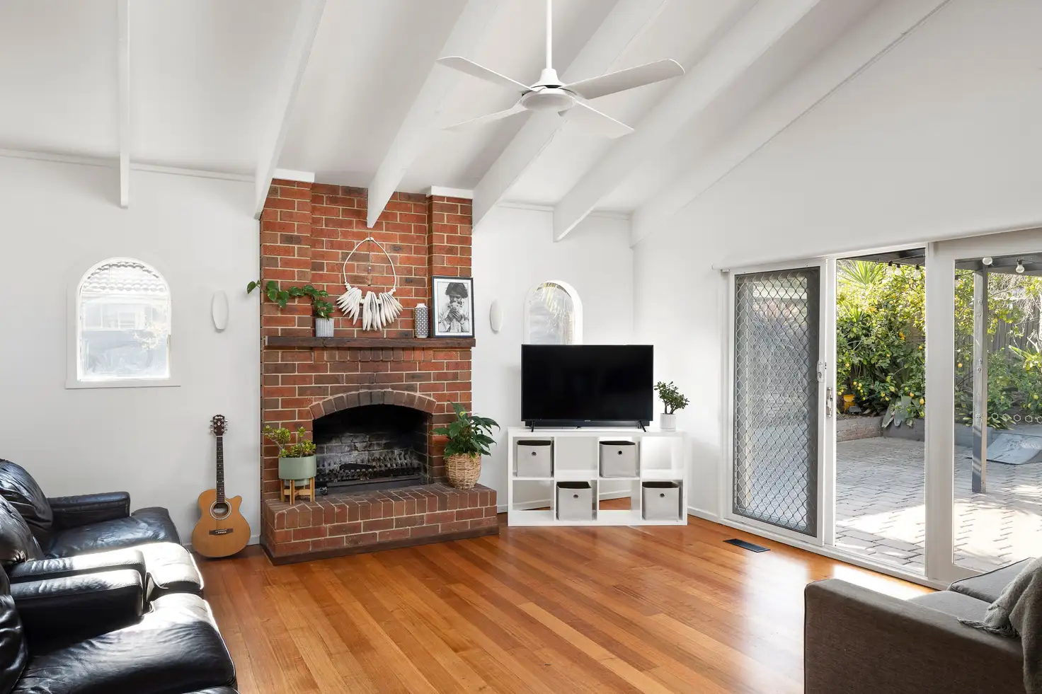 Main view of Homely house listing, 10 Warrawee Circuit, Frankston VIC 3199