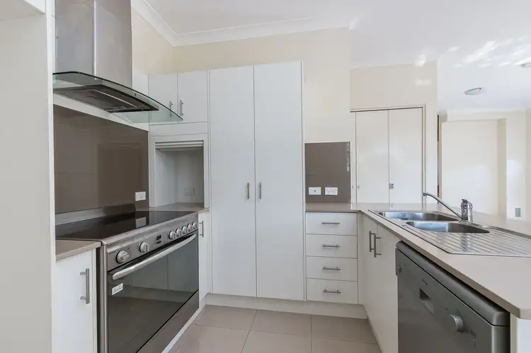 Fifth view of Homely townhouse listing, 1/9 Greening Street, Mount Gravatt QLD 4122
