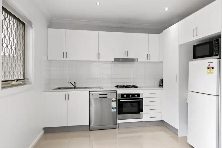 4/194 Newbury Boulevard, Craigieburn VIC 3064