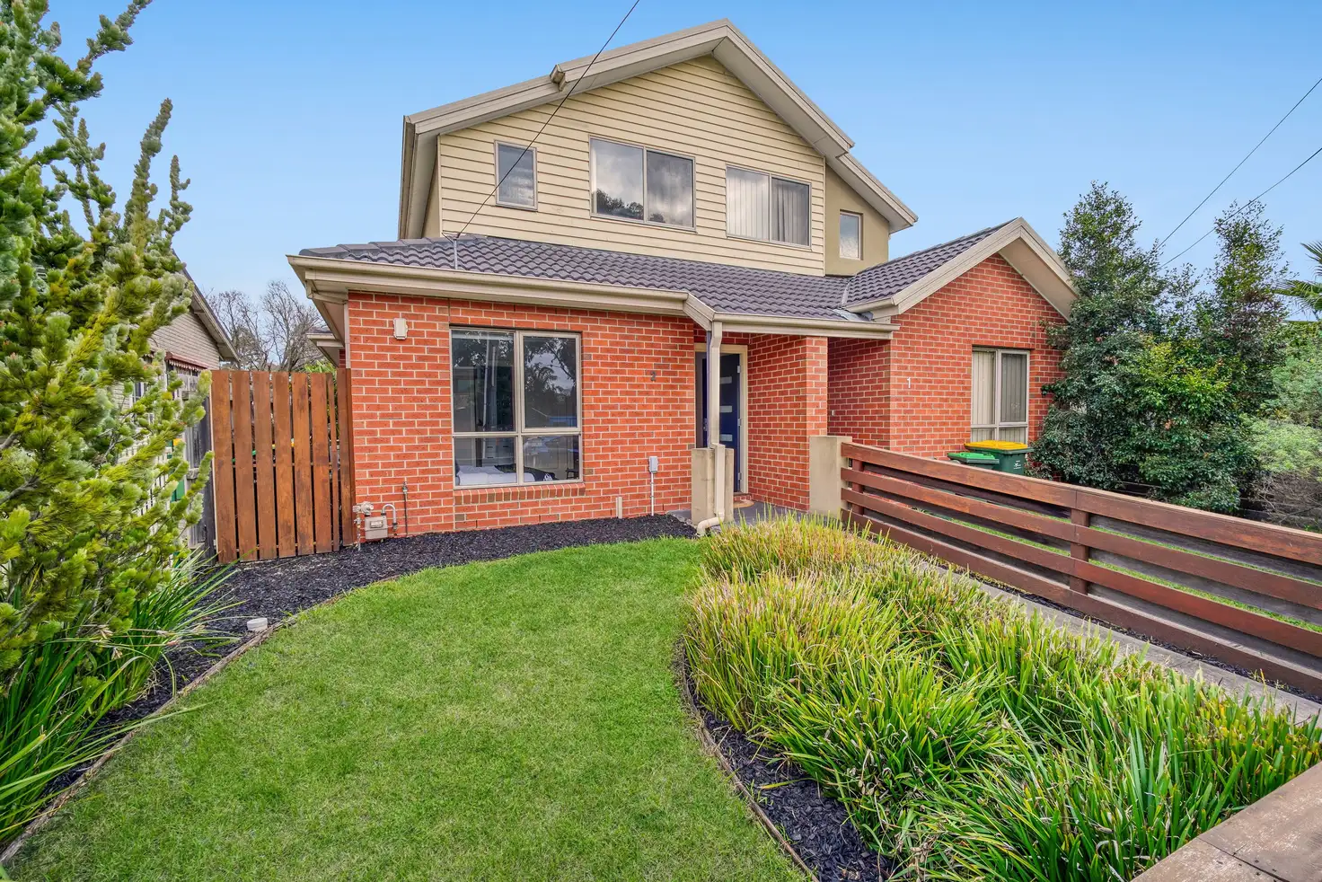 Main view of Homely townhouse listing, 2/9 Cuthbert Road, Reservoir VIC 3073