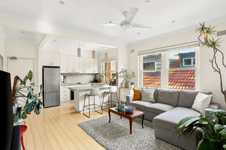 12/10 Warners Avenue, North Bondi NSW 2026