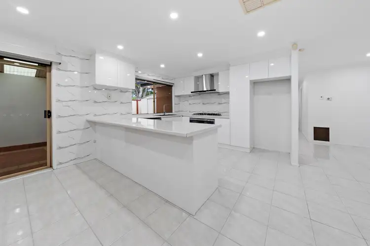 Second view of Homely house listing, 5 Mercer Court, Delahey VIC 3037