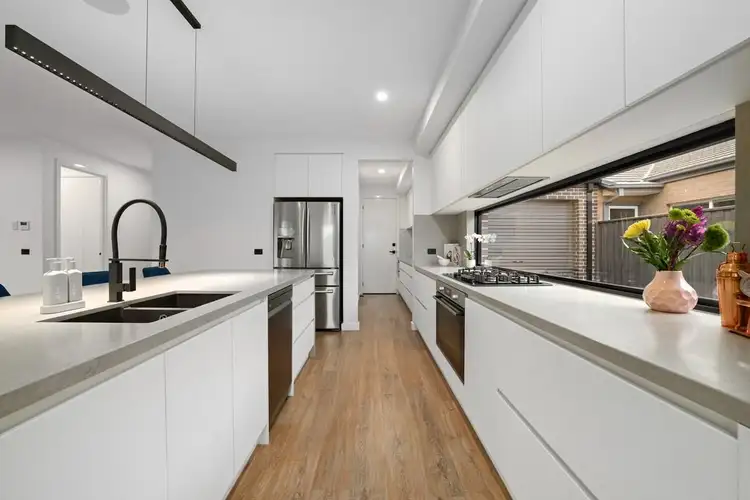 Sixth view of Homely house listing, 10 Magdala Street, Werribee VIC 3030