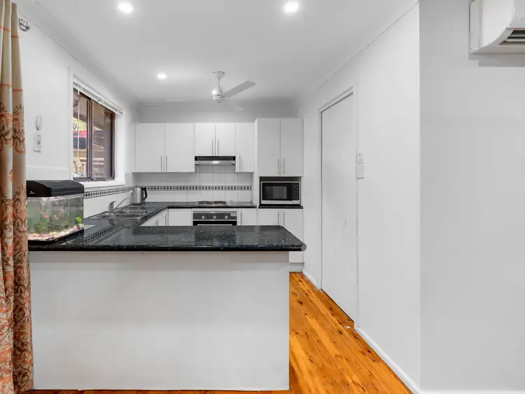 Second view of Homely house listing, 6 Cosmos Place, Macquarie Fields NSW 2564