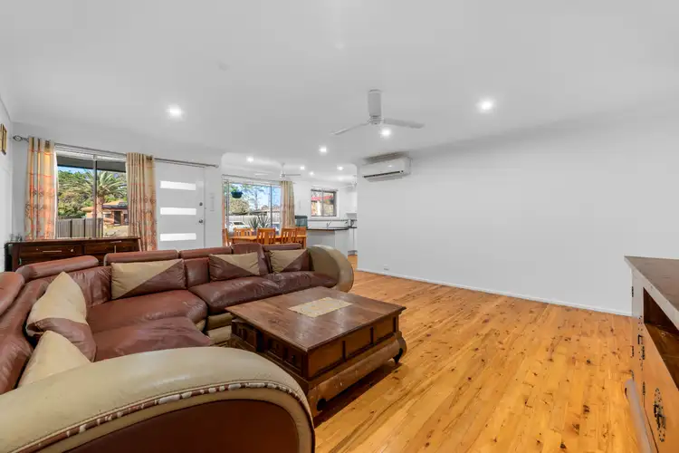 Fifth view of Homely house listing, 6 Cosmos Place, Macquarie Fields NSW 2564