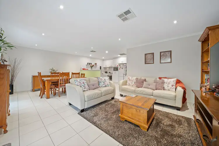 Seventh view of Homely townhouse listing, 9/15 Weavell Place, Kambah ACT 2902