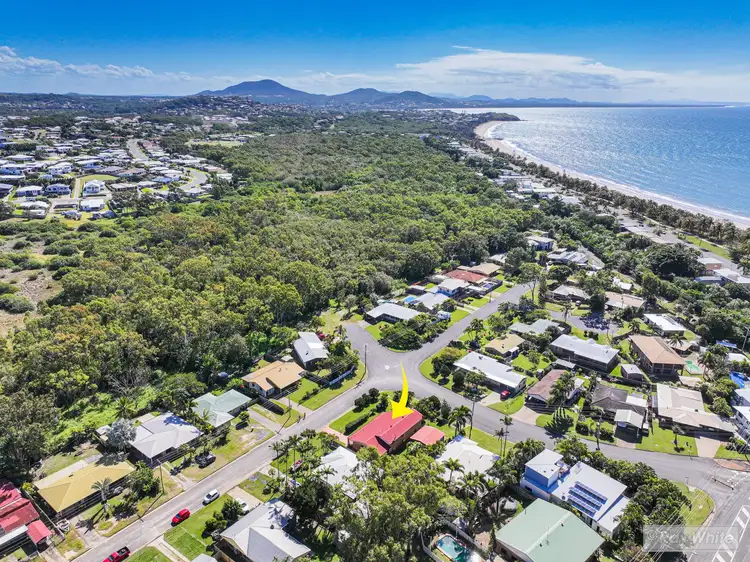 Second view of Homely house listing, 6 Lyndall Drive, Lammermoor QLD 4703