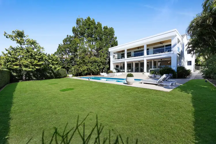 5698 Observation Crescent, Sanctuary Cove QLD 4212