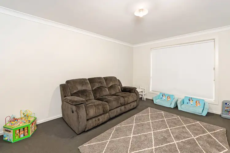 Fourth view of Homely house listing, 28 Pfitzner Close, Murray Bridge SA 5253