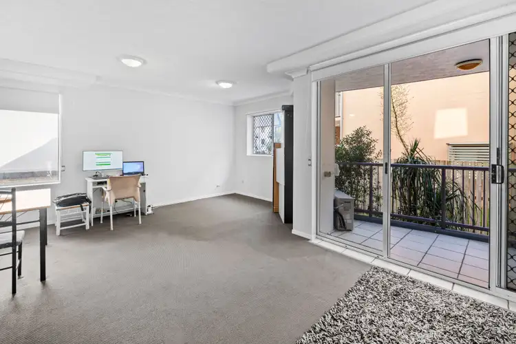 Sixth view of Homely apartment listing, 4/132 High Street, Southport QLD 4215