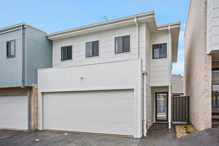 Second view of Homely semi-detached listing, 2/125 Crest Road, Albion Park NSW 2527