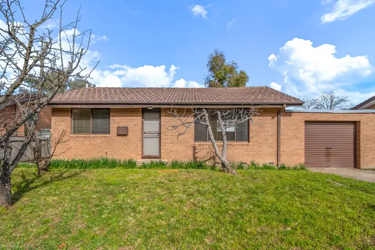 10 Schaffer Place, Charnwood ACT 2615