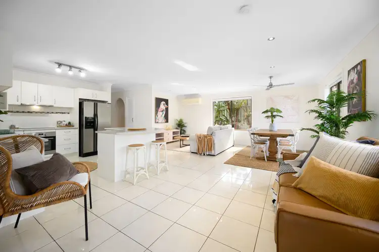 Fifth view of Homely house listing, 7 Iris Way, Gaven QLD 4211