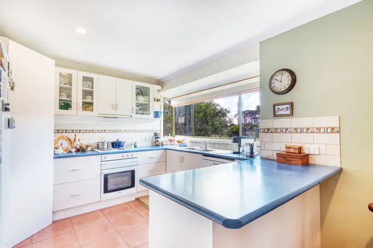 28 Crichton Crescent, Venus Bay VIC 3956