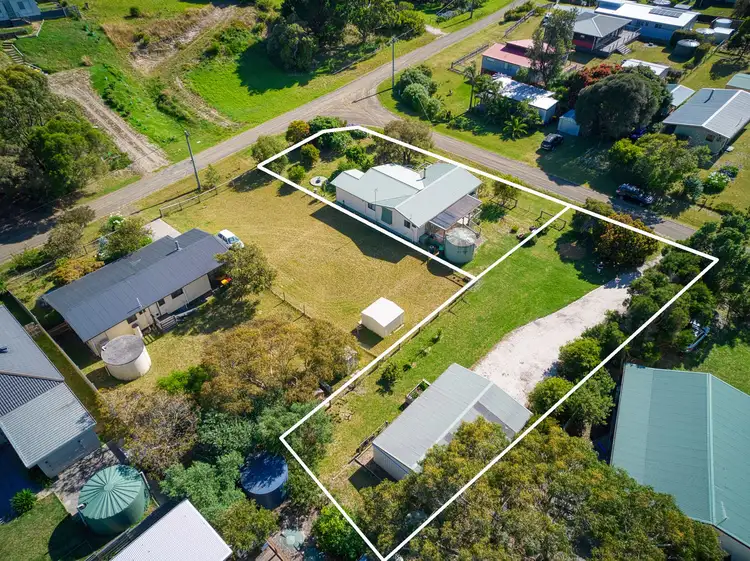 28 Crichton Crescent, Venus Bay VIC 3956