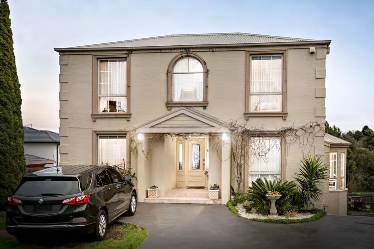 8 Macalister Court, Meadow Heights VIC 3048