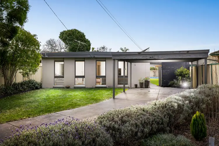 41 Tadstan Drive, Tullamarine VIC 3043