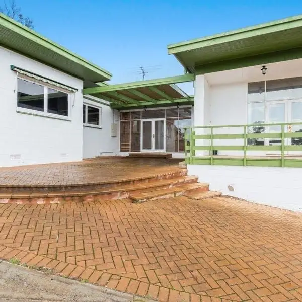 5 Bowey Avenue, Salisbury Heights SA 5109