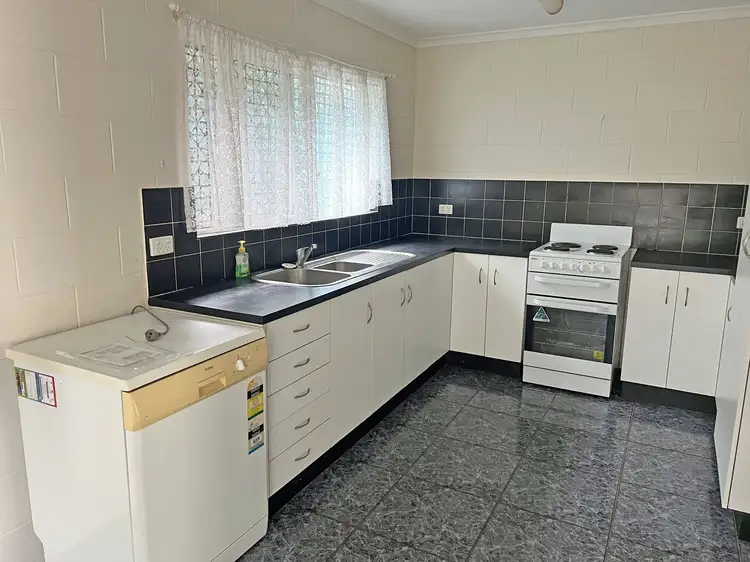 Fifth view of Homely house listing, 10 Pawsey Close, Atherton QLD 4883