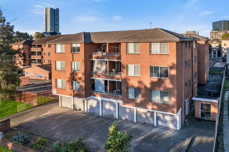 11/96 Copeland Street, Liverpool NSW 2170
