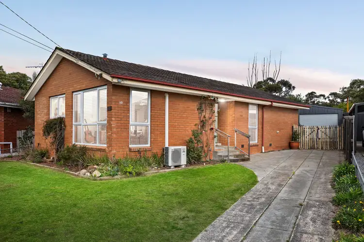 40 Honeysuckle Street, Frankston North VIC 3200