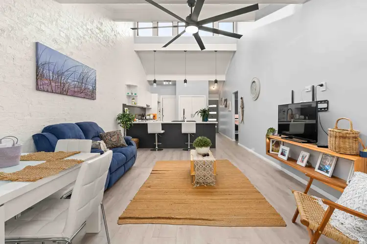 16/27 Bowada Street, Bomaderry NSW 2541