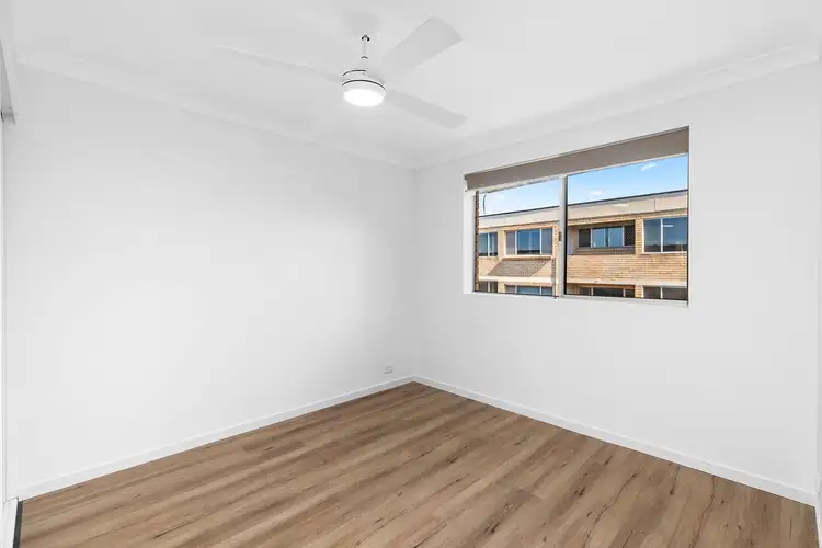 Third view of Homely unit listing, 8/76 Kitchener Street, Coorparoo QLD 4151