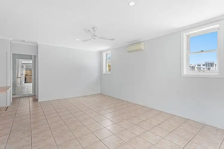 Fifth view of Homely unit listing, 9/23 Llewellyn Street, New Farm QLD 4005