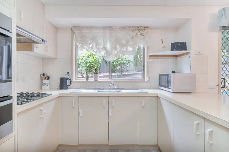 Fourth view of Homely house listing, 2/119 Osborne Street, Flora Hill VIC 3550