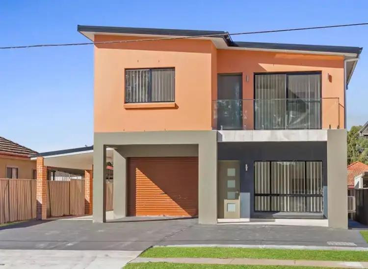 Main view of Homely unit listing, 3/82 Moorebank Avenue, Moorebank NSW 2170