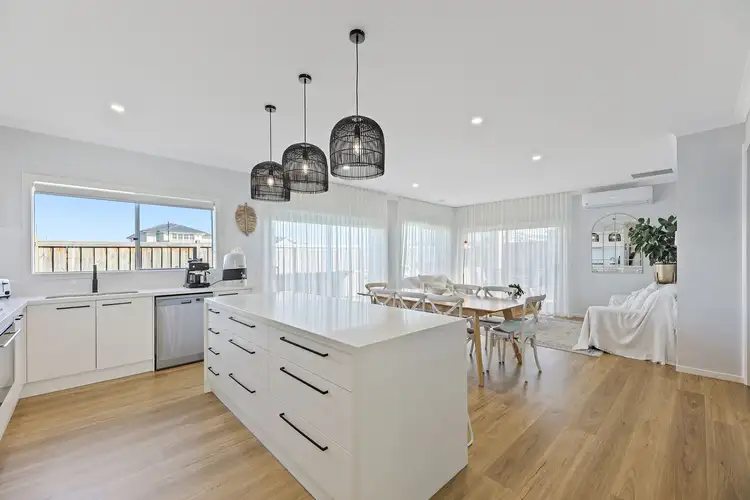 65 Crole Drive, Warragul VIC 3820