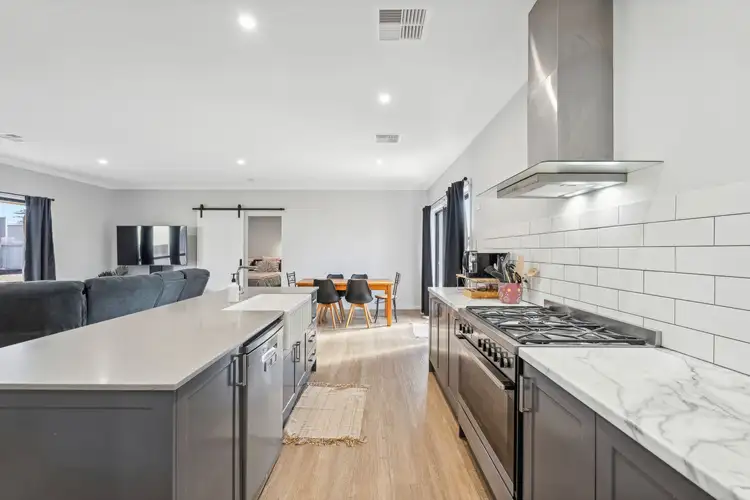 33D Charles Street, Murray Bridge SA 5253